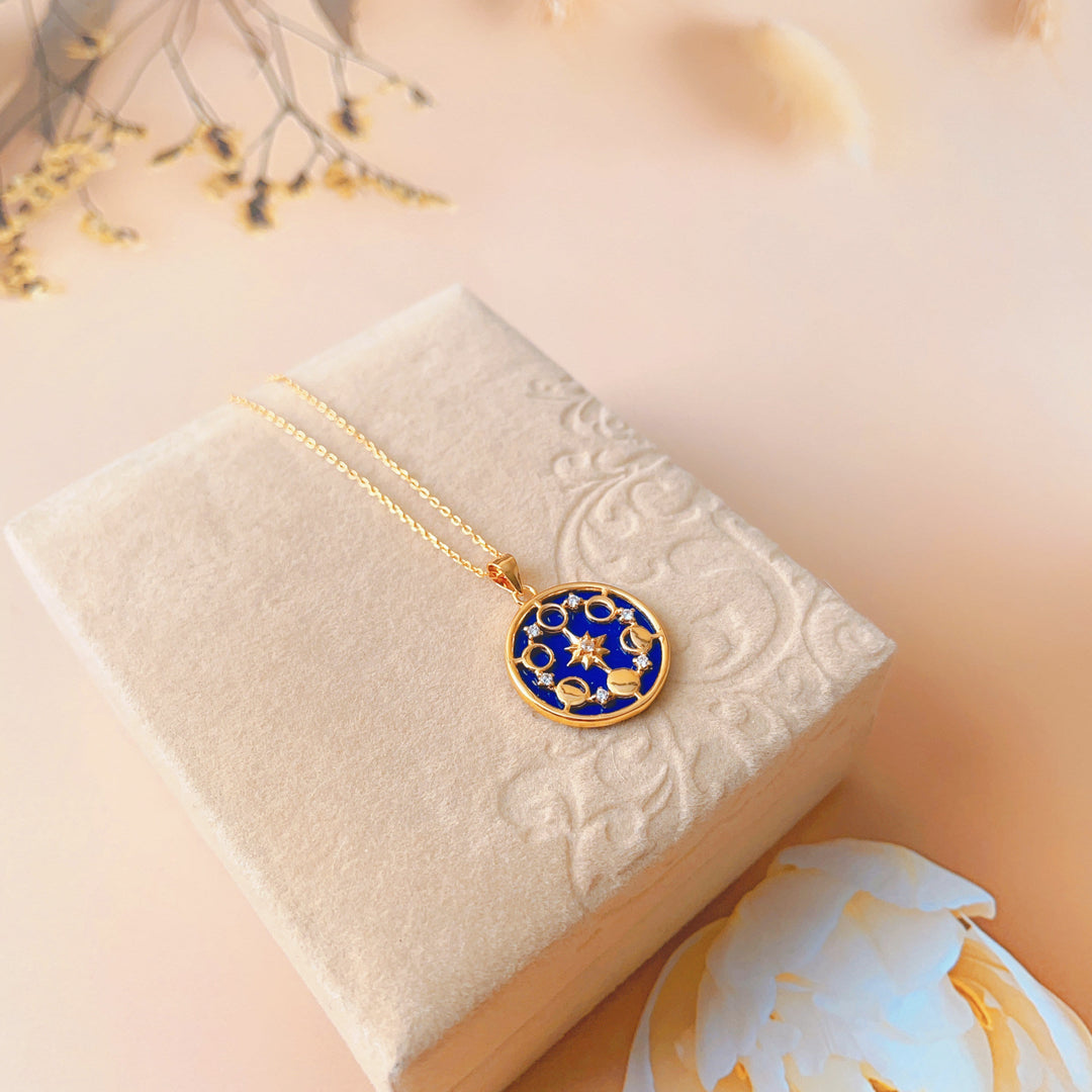 Olivenorma Lapis Lazuli Moon Phase Eight Awn Star Necklace