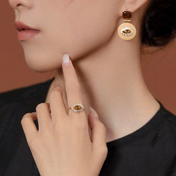 Olivenorma Natural Tiger Eye Vintage 18K Gold Ring