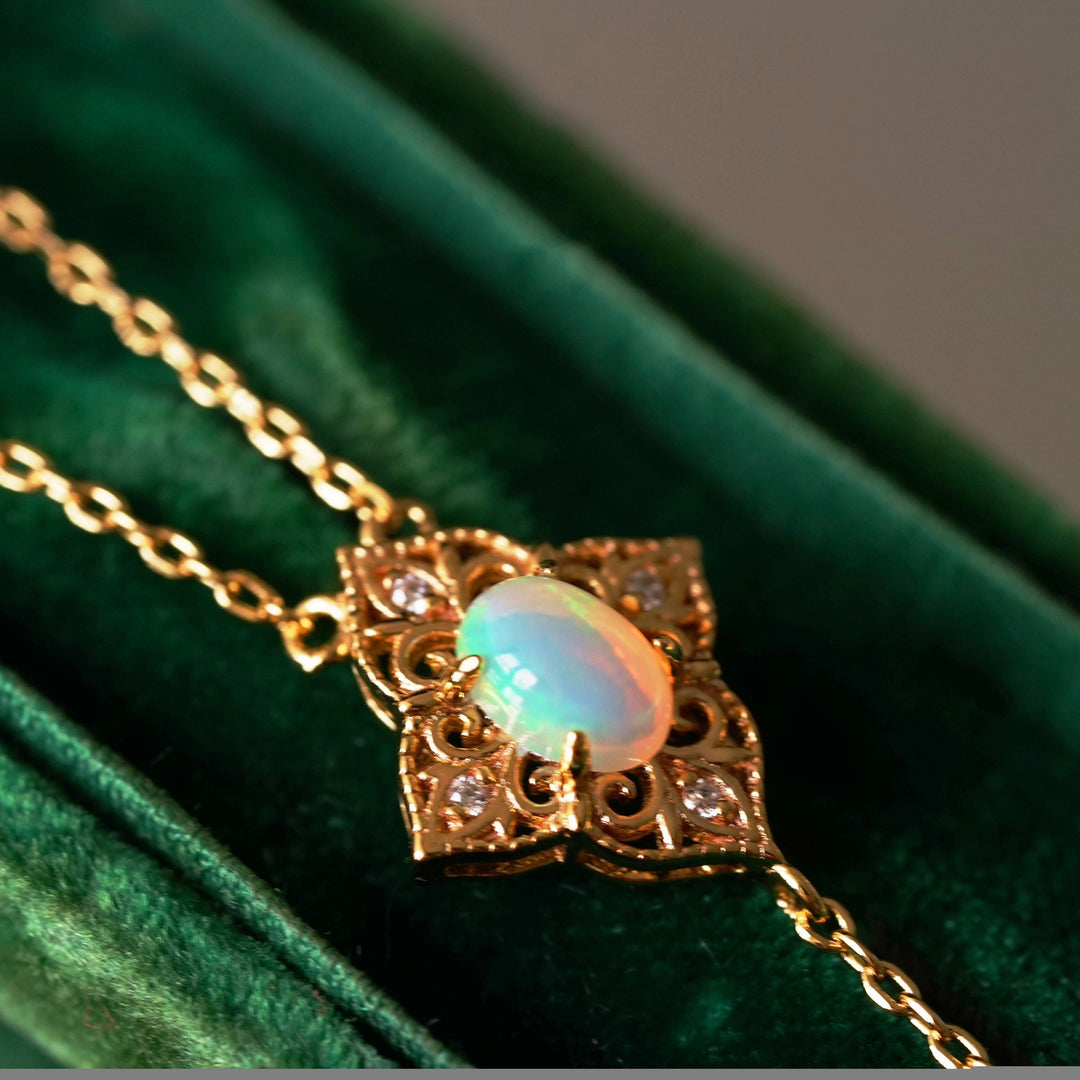 Olivenorma Vintage Petals Opal 14k Gold Necklace