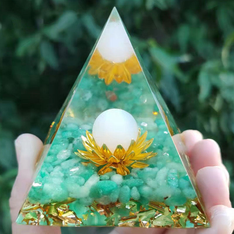 Olivenorma Green Aventurine Clear Quartz Lotus Symbol Orgone Pyramid