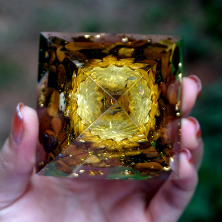 Olivenorma Clear Crystal Tiger Eye Lotus Symbol Orgone Pyramid