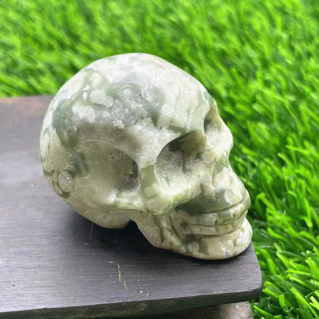 Olivenorma 5cm Carved Natural Crystal Skull Gemstone Decoration - image 4