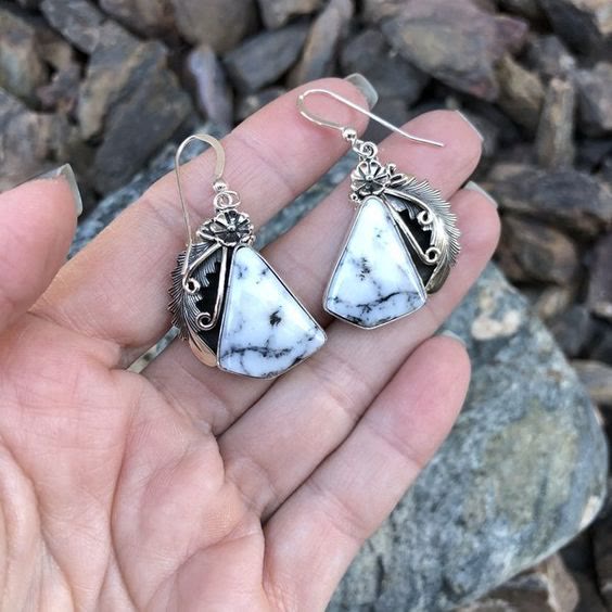 Olivenorma White Turquoise Carved Feather Earrings - image 3