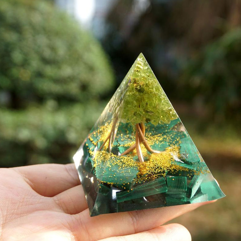 Olivenorma Sacred Heart Forest Malachite & Peridot Orgone Pyramid - image 4