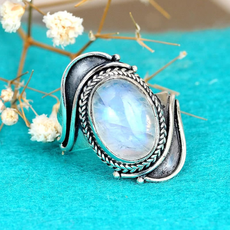 Olivenorma "Source of Intuition" - Retro Moonstone Ring