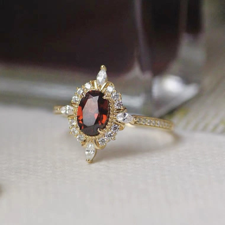 Olivenorma Vintage Ruby "Miss Rose" Atmosphere Ring