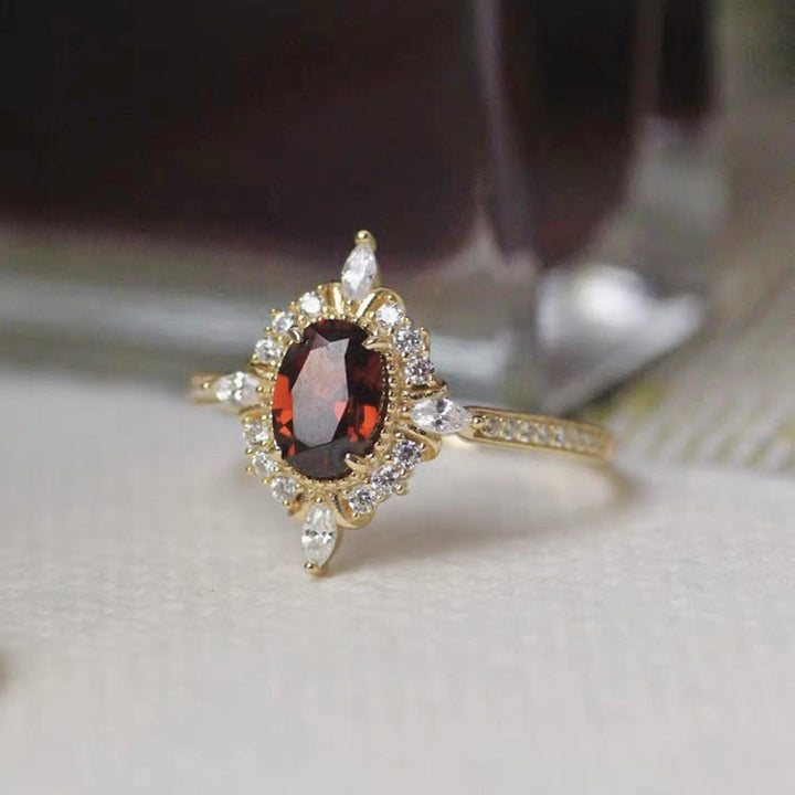 Olivenorma Vintage Ruby "Miss Rose" Atmosphere Ring