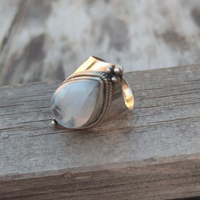 Olivenorma Moonstone Retro Ring