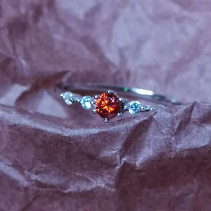 Olivenorma 18K Gold Garnet Minimalist Tiny Ring - image 6