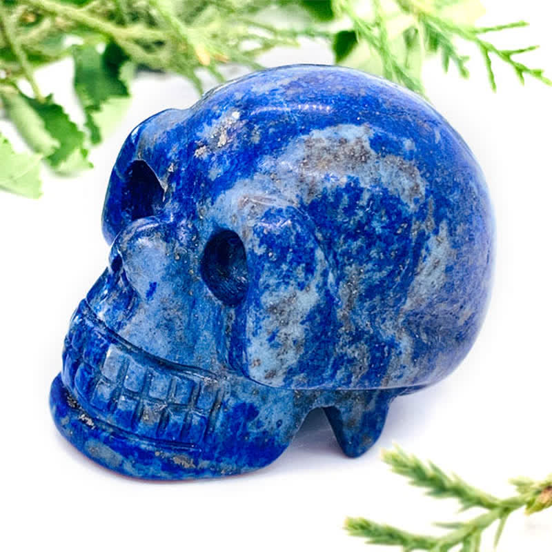 Olivenorma Natural Crystal Skull Halloween Decoration